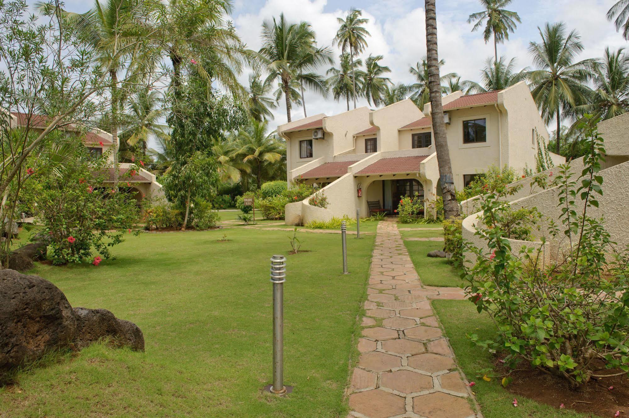 Hotel Omali São Tomé Esterno foto
